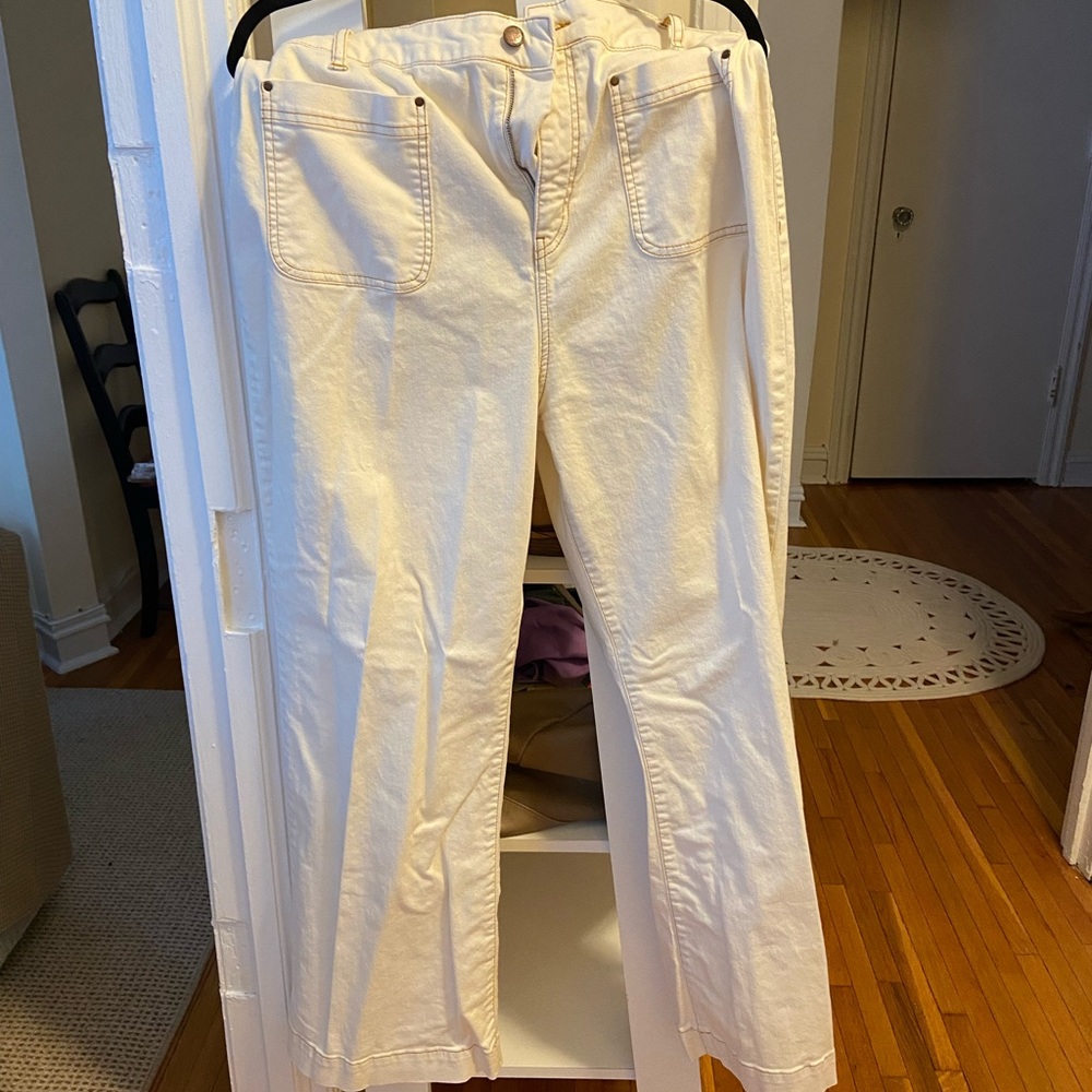 Boden White Wide Leg Jeans - LIKE NEW! - Picture 2 of 5